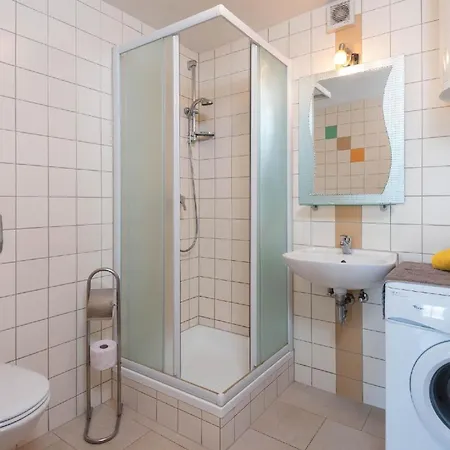 Ferienwohnung Fuer 6 Personen Ca 60 Qm In Orebic, Dalmatien Sueddalmatien - B60436 Orebić