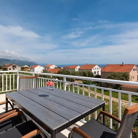 Ferienwohnung Fuer 6 Personen Ca 60 Qm In Orebic, Dalmatien Sueddalmatien - B60436 Apartman *
